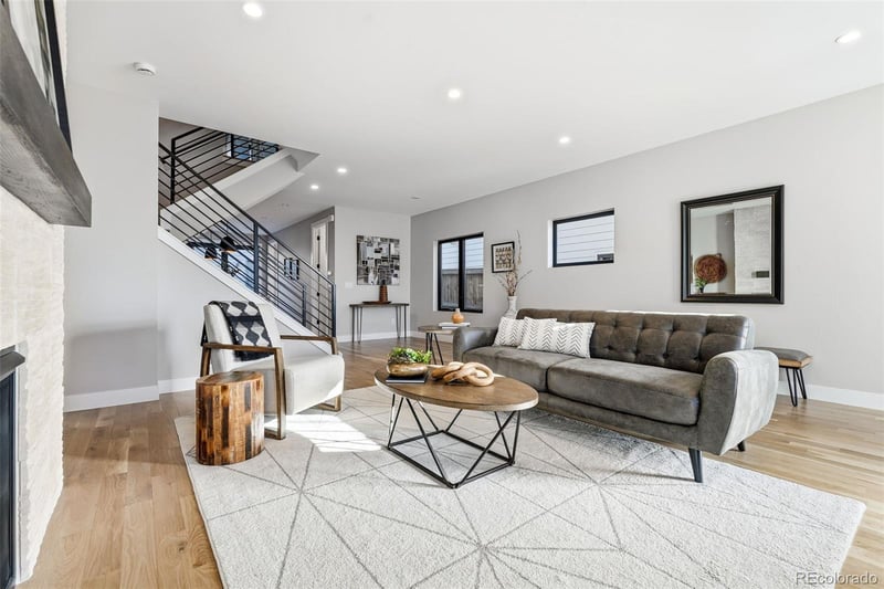2184 S Sherman St, Denver, CO 80210