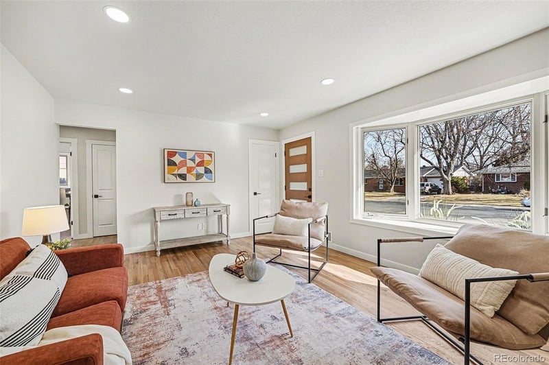 2069 S Raleigh St, Denver, CO 80219