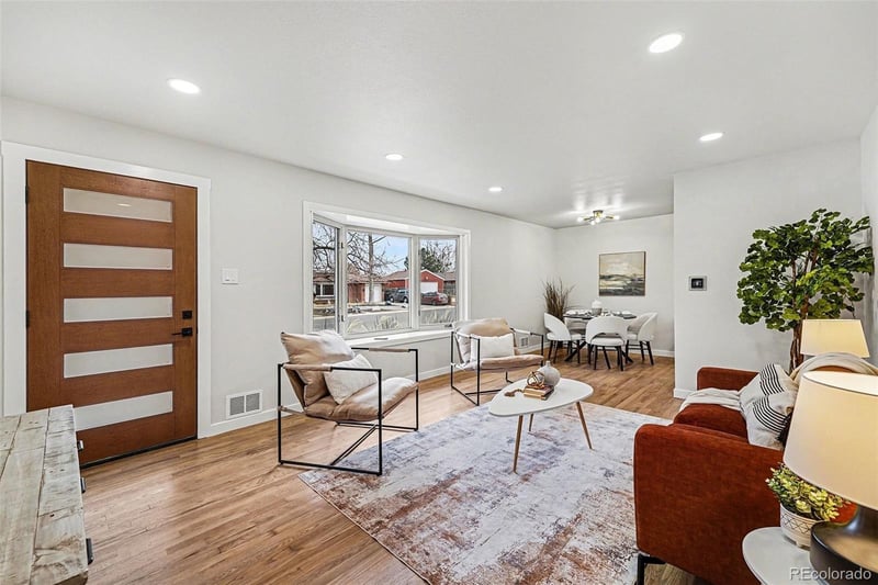 2069 S Raleigh St, Denver, CO 80219