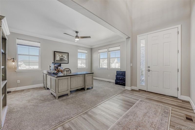 7031 S White Crow Way, Aurora, CO 80016