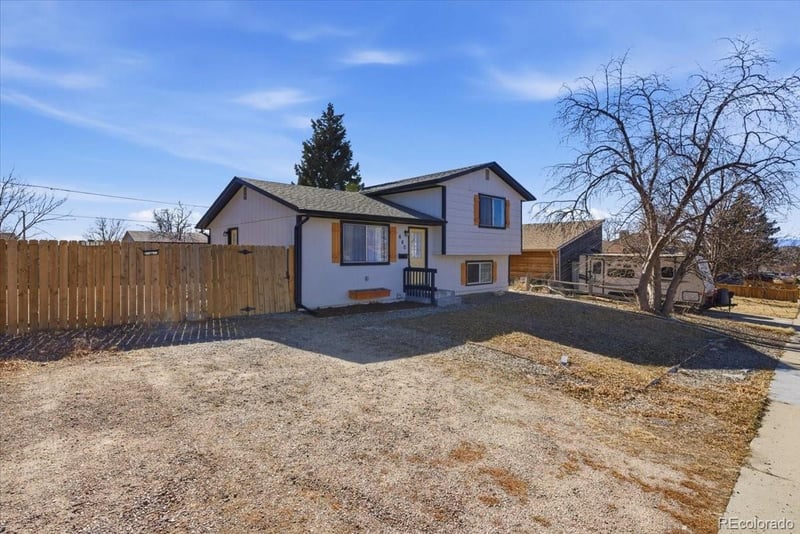 660 Elbert St, Denver, CO 80221
