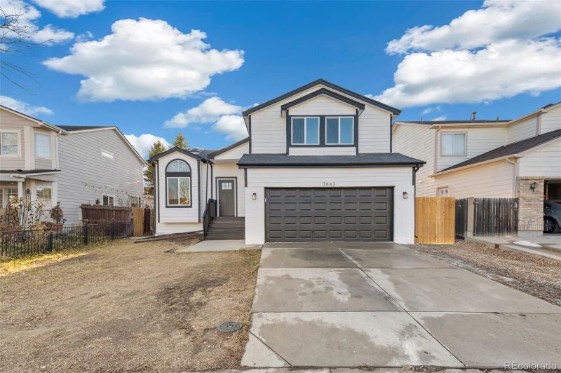 3843 S Gibralter St, Aurora, CO 80013