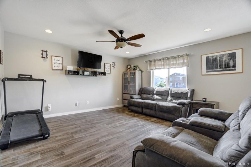 3812 Chia Dr, Colorado Springs, CO 80925