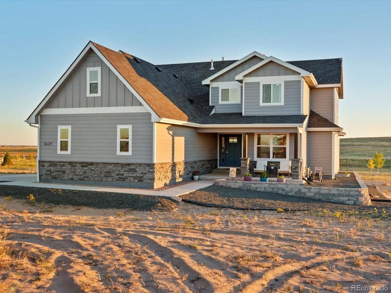 16471 S Essex Rd, Platteville, CO 80651