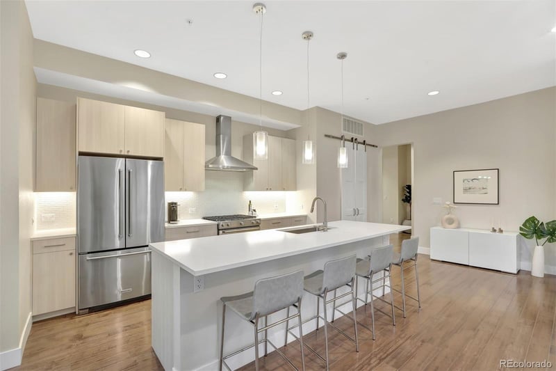 4885 S Monaco St #208, Denver, CO 80237