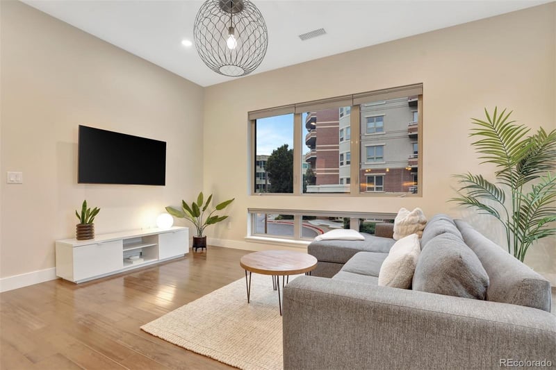 4885 S Monaco St #208, Denver, CO 80237