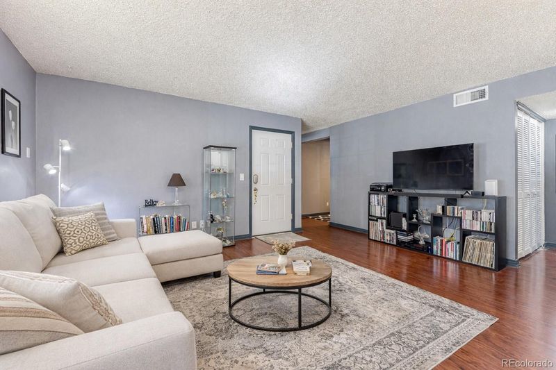 5745 W Atlantic Pl #104, Lakewood, CO 80227