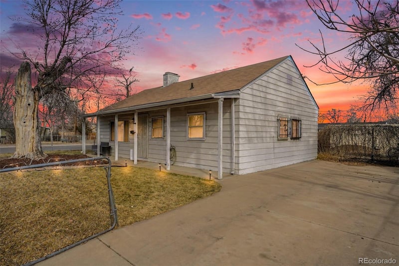 4974 Saint Paul St, Denver, CO 80216