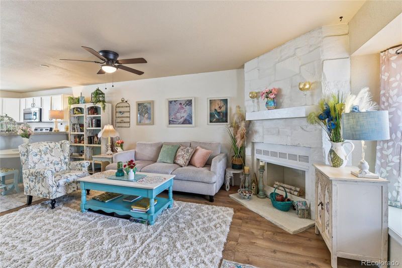 9682 W Chatfield Ave #A, Littleton, CO 80128