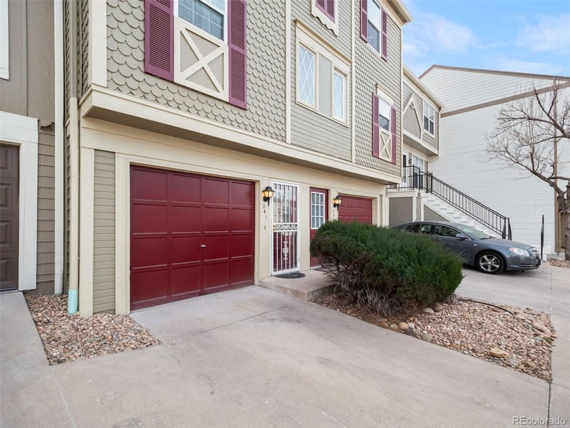 1811 S Quebec Way #241, Denver, CO 80231
