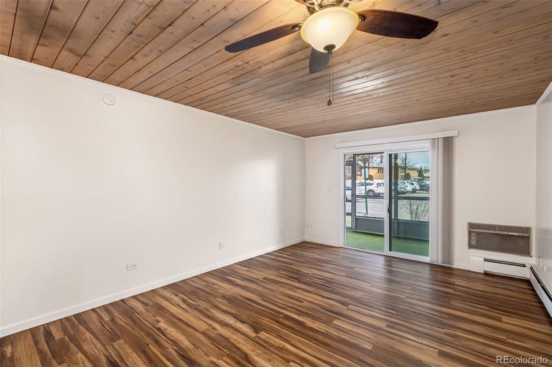 715 S Clinton St #4A, Denver, CO 80247