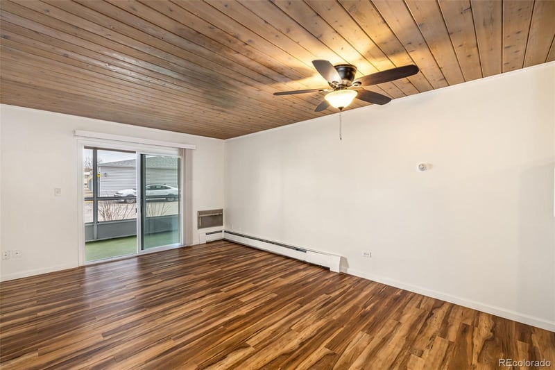 715 S Clinton St #4A, Denver, CO 80247