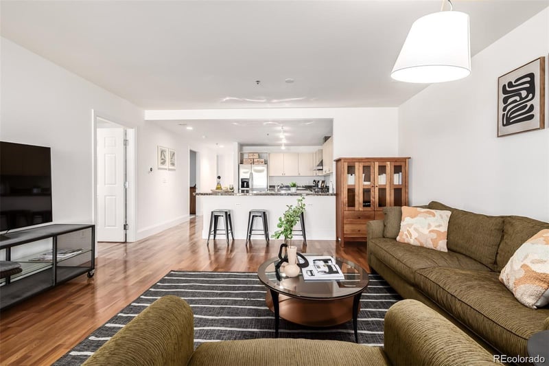 1560 Blake St #810, Denver, CO 80202