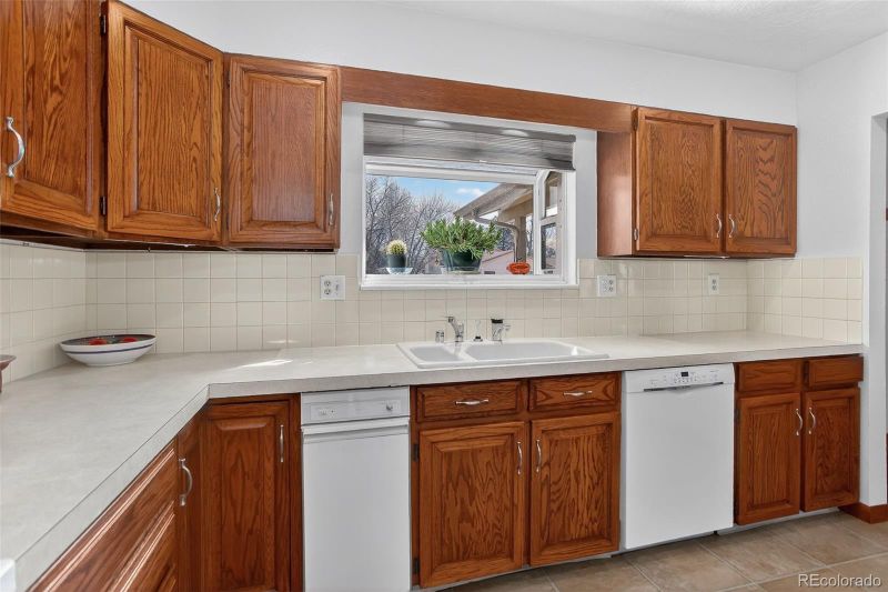 613 42nd Ave, Greeley, CO 80634