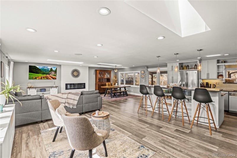 3247 S Oneida Way, Denver, CO 80224