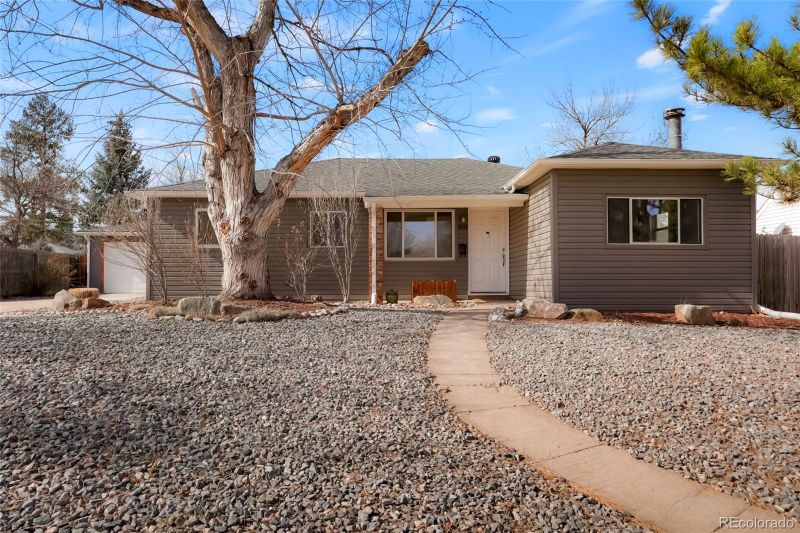 4535 S Huron St, Englewood, CO 80110