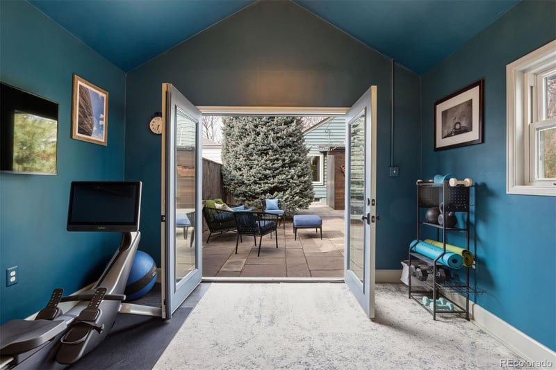 1550 S Saint Paul St, Denver, CO 80210