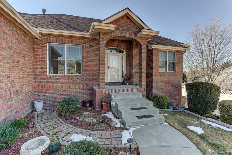 102 Par Dr, Milliken, CO 80543