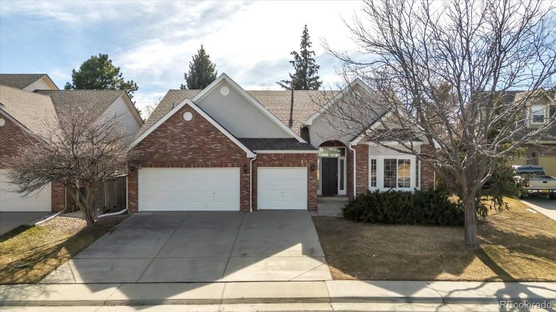 14640 E Penwood Pl, Aurora, CO 80015