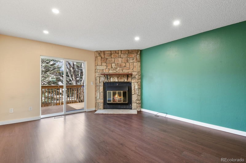 1811 S Quebec Way #9, Denver, CO 80231