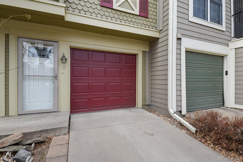 1811 S Quebec Way #9, Denver, CO 80231