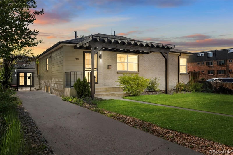 785 Dexter St, Denver, CO 80220