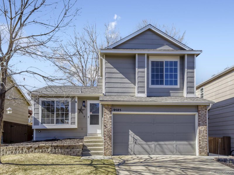 9585 Castle Ridge Cir, Highlands Ranch, CO 80129