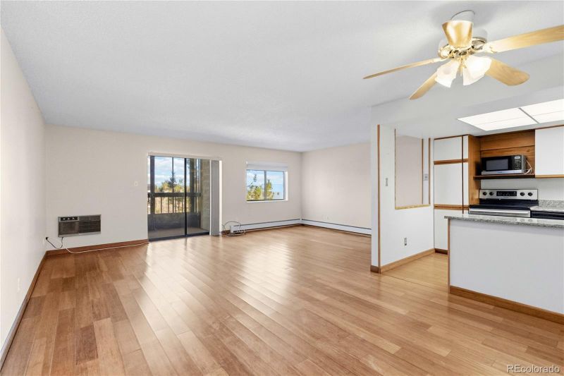 13902 E Marina Dr #610, Aurora, CO 80014