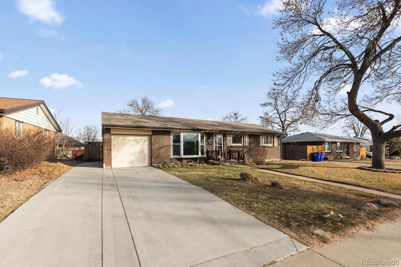 8540 Faraday St, Denver, CO 80229