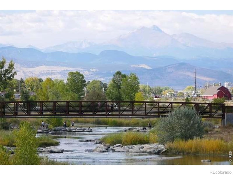 5040 Heatherhill St, Longmont, CO 80503