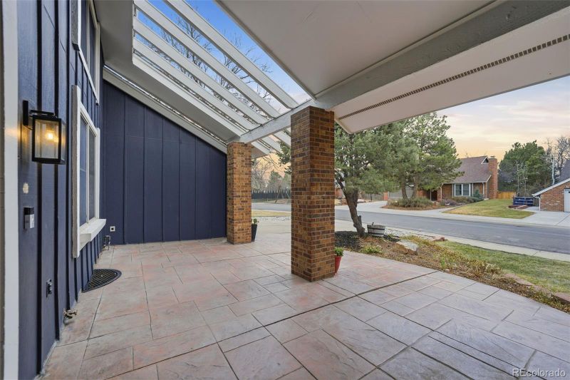 8631 E Otero Pl, Centennial, CO 80112
