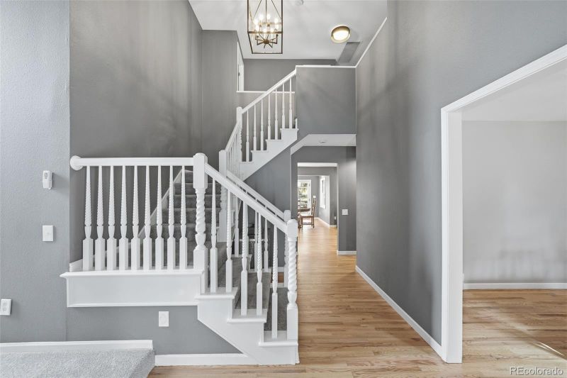 8631 E Otero Pl, Centennial, CO 80112