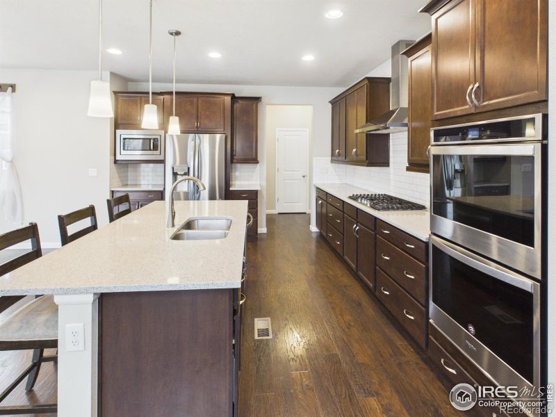 420 S 5th St, Berthoud, CO 80513