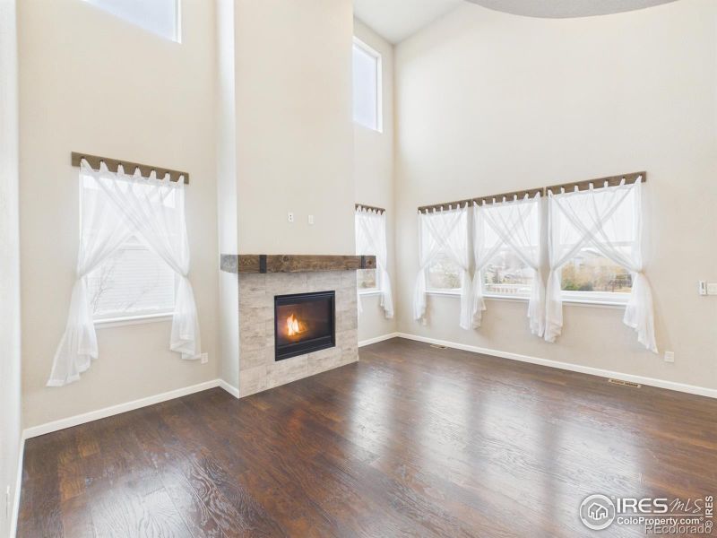 420 S 5th St, Berthoud, CO 80513
