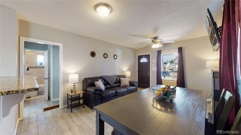 1621 Trenton St, Denver, CO 80220