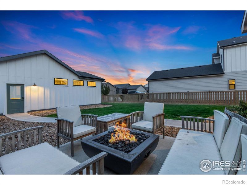 5202 Cloud Dance Dr, Timnath, CO 80547