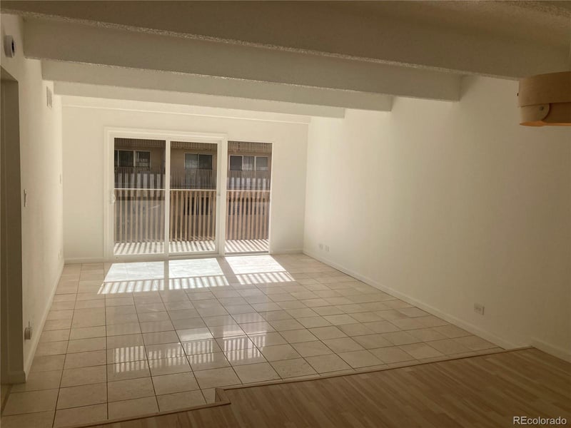8060 E Girard Ave #805, Denver, CO 80231
