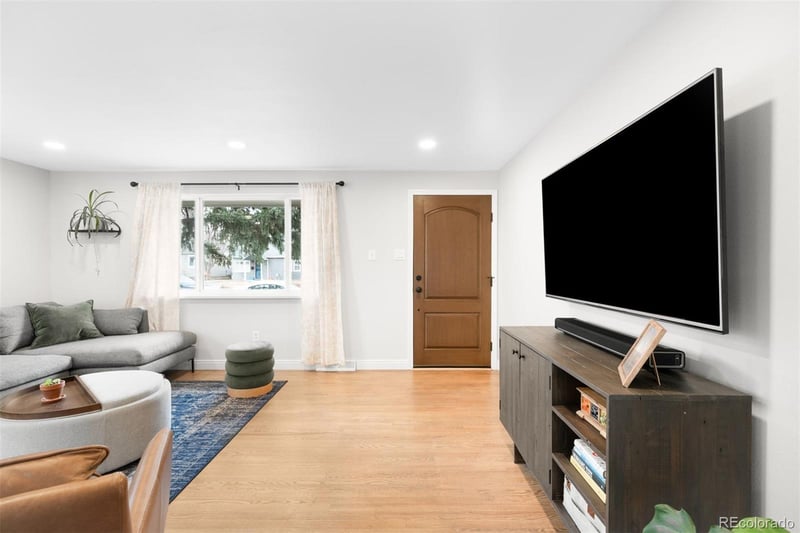 2654 S High St, Denver, CO 80210