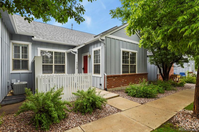 6868 Los Reyes Cir, Colorado Springs, CO 80918