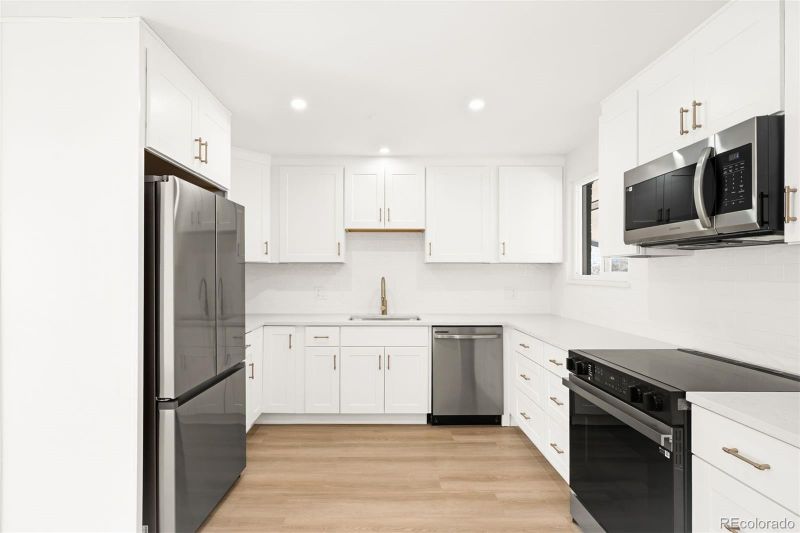 6650 Depew Ct, Arvada, CO 80003
