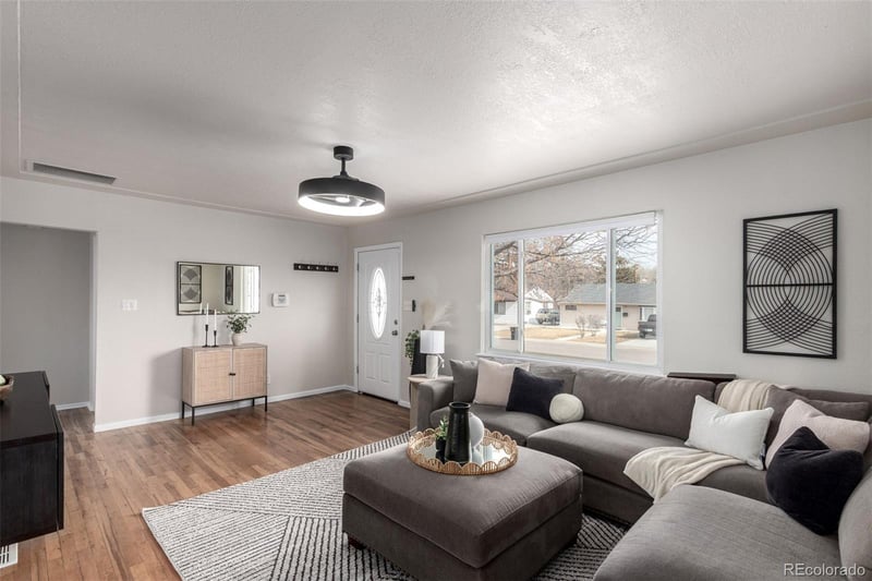 463 S Xavier St, Denver, CO 80219