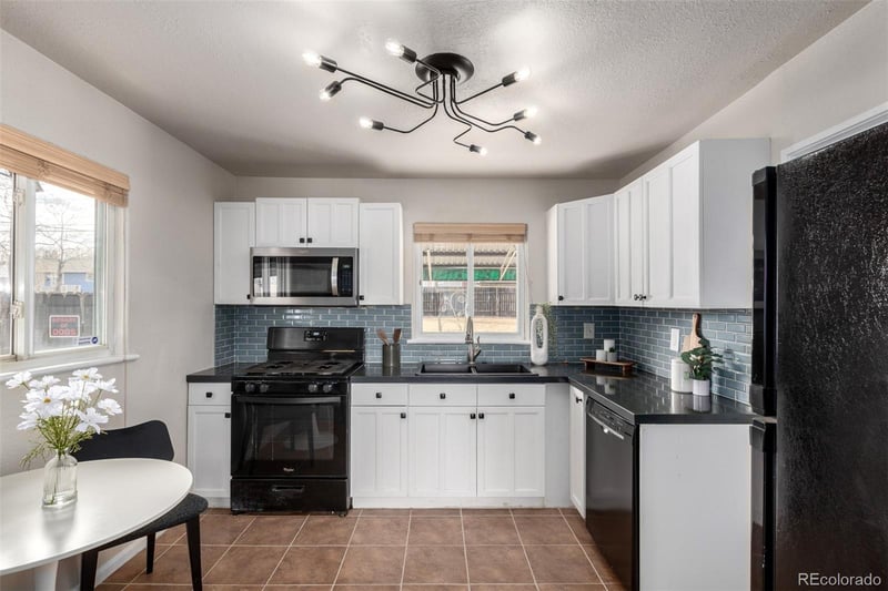 463 S Xavier St, Denver, CO 80219