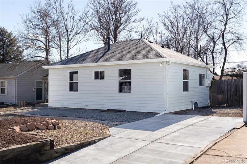 3330 E Mexico Ave, Denver, CO 80210