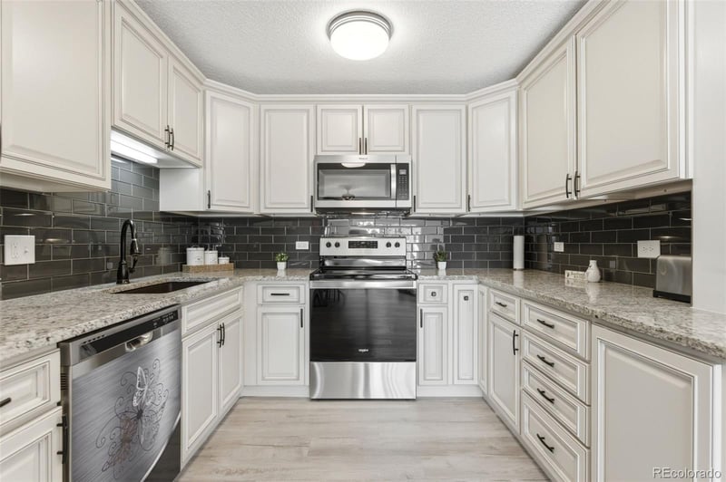 9380 E Center Ave #12A, Denver, CO 80247