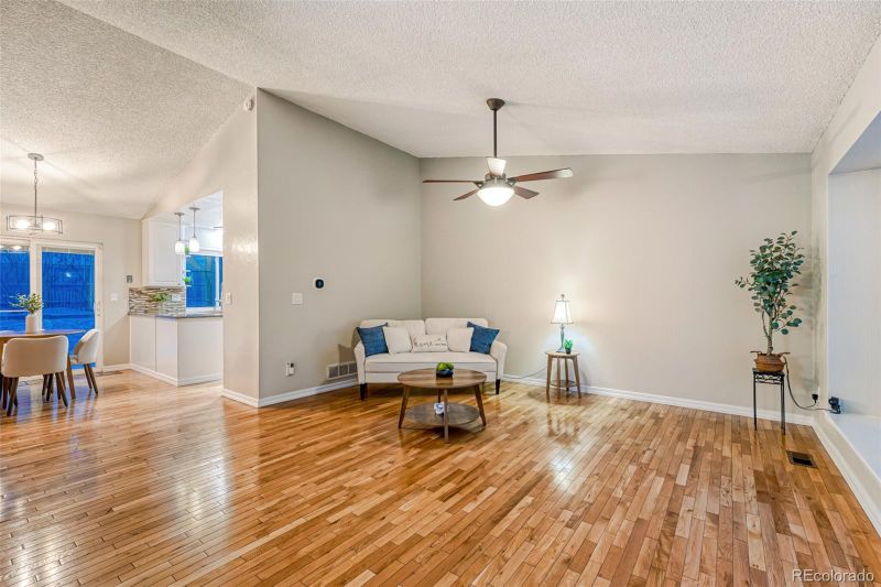 21238 E Powers Pl, Centennial, CO 80015