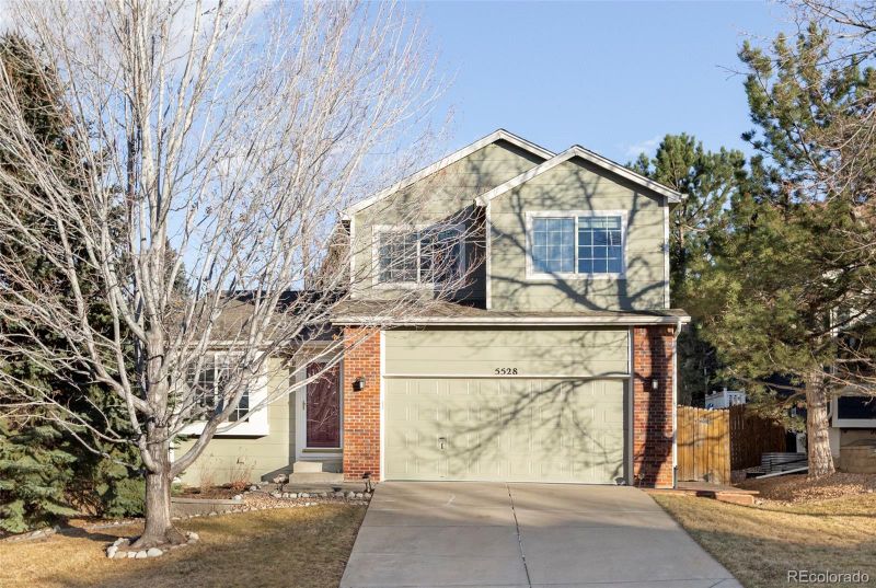 5528 S Valdai St, Aurora, CO 80015