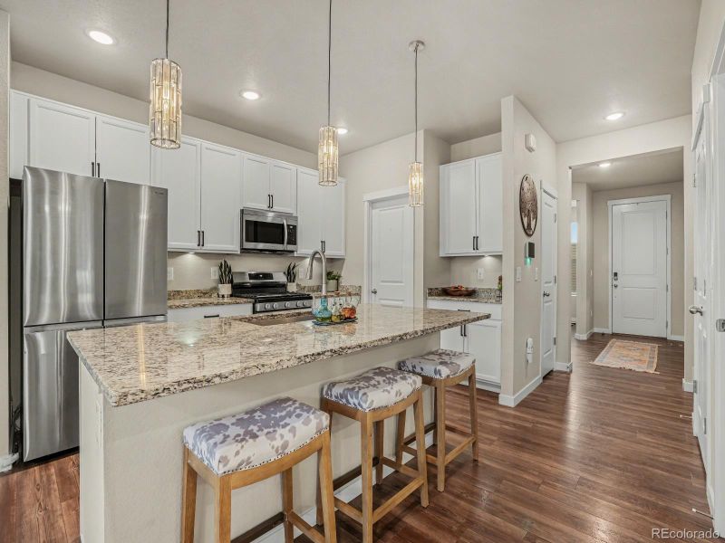 8091 Goldenray Pl, Colorado Springs, CO 80908