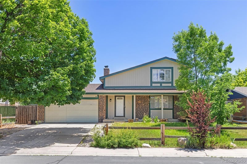 1584 S Fraser Way, Aurora, CO 80012