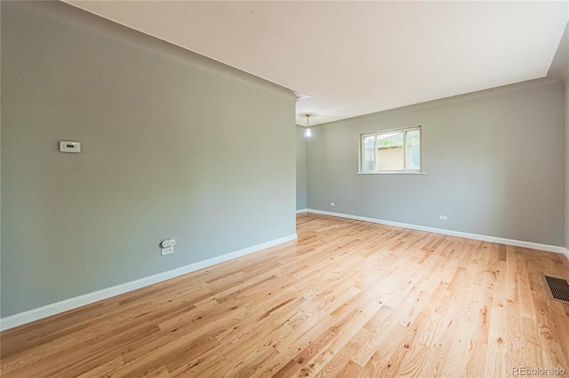 2976 Olive St, Denver, CO 80207