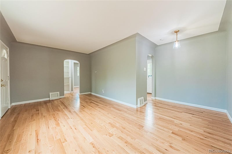 2976 Olive St, Denver, CO 80207